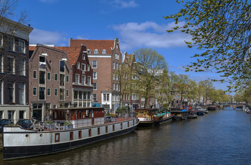Fototapeta na wymiar View of Amsterdam canal, Netherlands