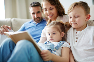 Obraz premium Reading tales