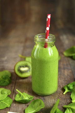 Healthy green smoothie.