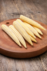  small young corn cobs