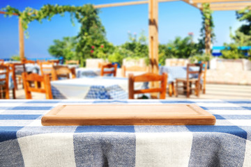 table and bar 