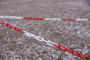 Absperrung, Kette, rotweiß