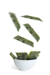 Dried seaweed slices © Pixelbliss