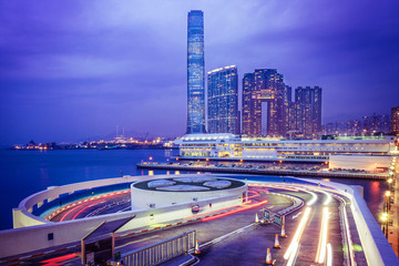 Fototapeta premium Night view traffic in Hong Kong at sunset time