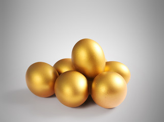 golden  easter egg isolated