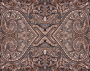 The art and pattern of carving silverware.