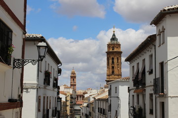 Fototapeta na wymiar Típica calle andaluza en Antequera, Málaga