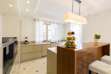 Light and spacious kitchen