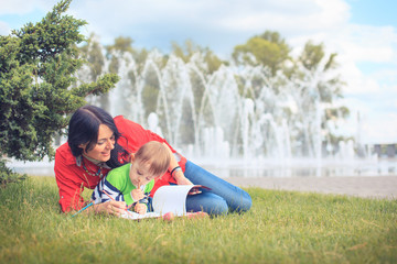 Mother and daughter drawing picture