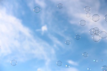 seifenblasen am himmel I