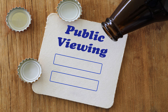 Bierdeckel mit Text: Public Viewing und Tabelle