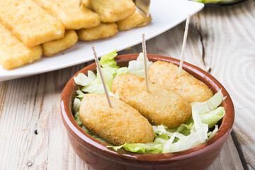 plate with croquetas