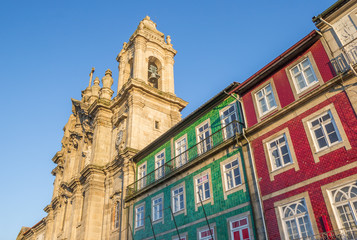 Fototapeta premium Convento dos Congregados and colorful houses in Braga