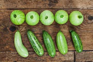 zucchinies on a wooden table