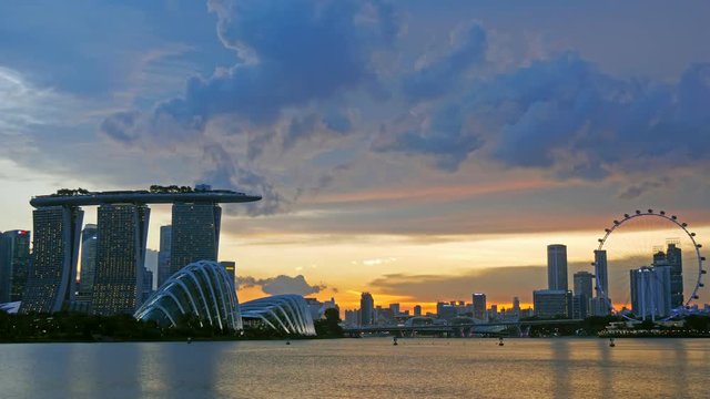 Time-lapse of Singapore after sunset