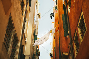 Fototapeta na wymiar Venice - Picturesque narrow street