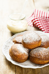 Donuts with vanilla and lemon cream