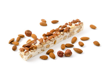 Torrone mit Mandeln und Haselnüssen