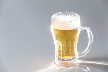 ビール・白バック