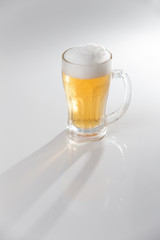 ビール・白バック