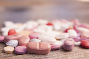 Fototapeta na wymiar Macro photograph of various colorful medicinal pills