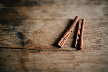 cinnamon sticks