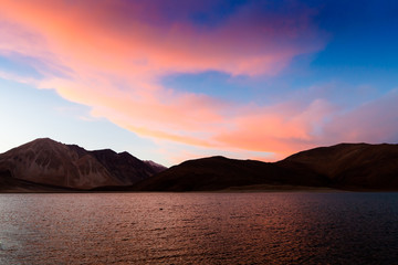 Pangong Lake (Pangong Tso),Leh , Lad