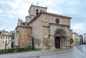 Fototapeta na wymiar Church of San Juan de Rabanera Soria, Spain