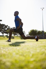Obraz premium Athlete warming up in a stadium