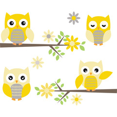 Fototapeta premium Wytnij sowę z gałęziami. Żółta i szara sowa. Kwiaty