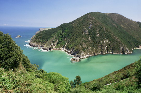 Ria de Tina Menor, Cantabia, Spain