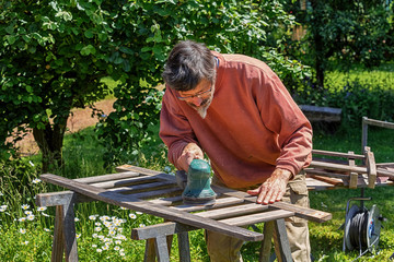 Refurbishing an Outdoor Bench