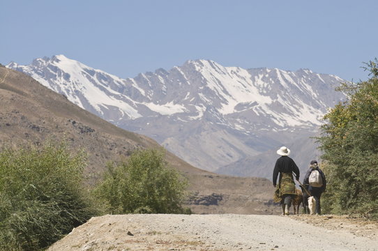 Farmers on their way home, Shokh Dara valley, the Pamirs, Tajikistan