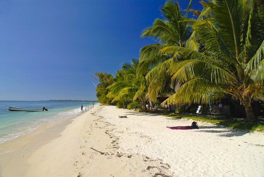 White sand beach at the Ile aux Nates (Nosy Nata), near Ile Sainte Marie, Madagascar