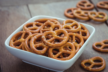 Fototapeta premium Salted pretzel in bowl