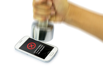 "Unfortunately, Force Closes has stopped" showing on the smartphone which smashed by the dumbbell.