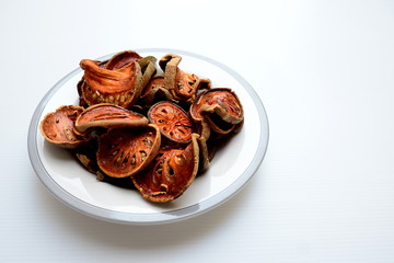 Dried Quince herbs, boil water taste sweet