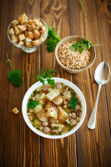 pea soup with croutons