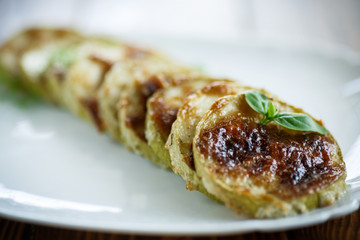 zucchini baked with sauce