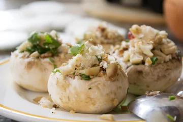 Papier Peint photo Lavable Entrée stuffed mushrooms with pine nuts and breadcrumbs