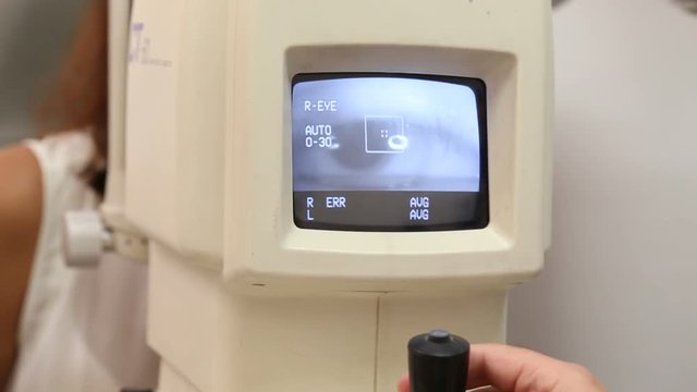 Optometric air puff exam