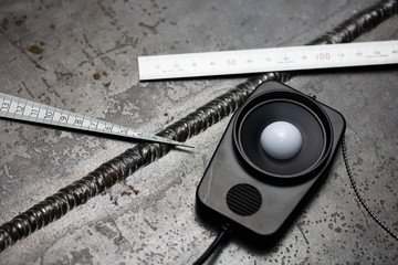 light meter sensor test on weld specimen