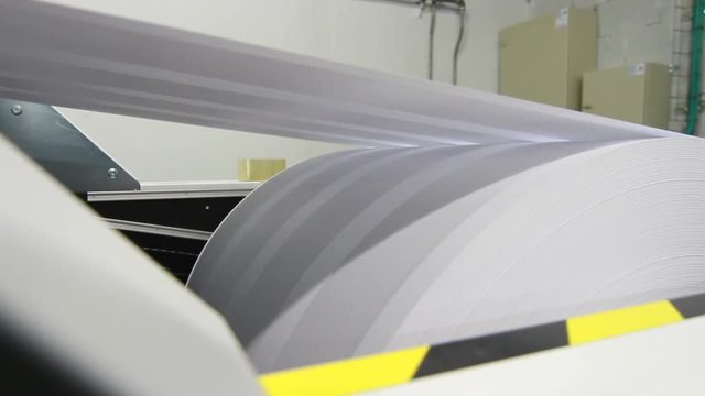 Paper publishing machine