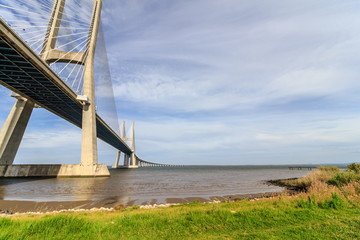 Obraz premium Ponte Vasco da Gama em Lisboa Portugal