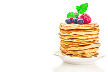Tasty pancakes with berries