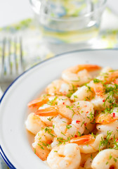 shrimps cooked with garlic and dill