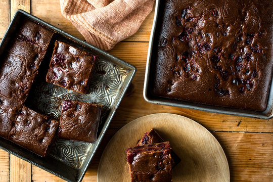 Sticky cranberry gingerbread