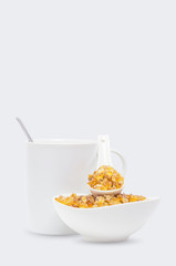 Rock sugar with white ceramic tea.