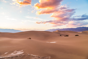 Fototapeta na wymiar Sunset at Mesquite Flat Sand Dunes in Death Valley National Park, California, USA