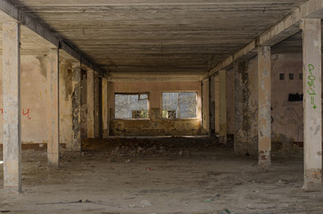 Fototapeta na wymiar an abandoned mental hospital 